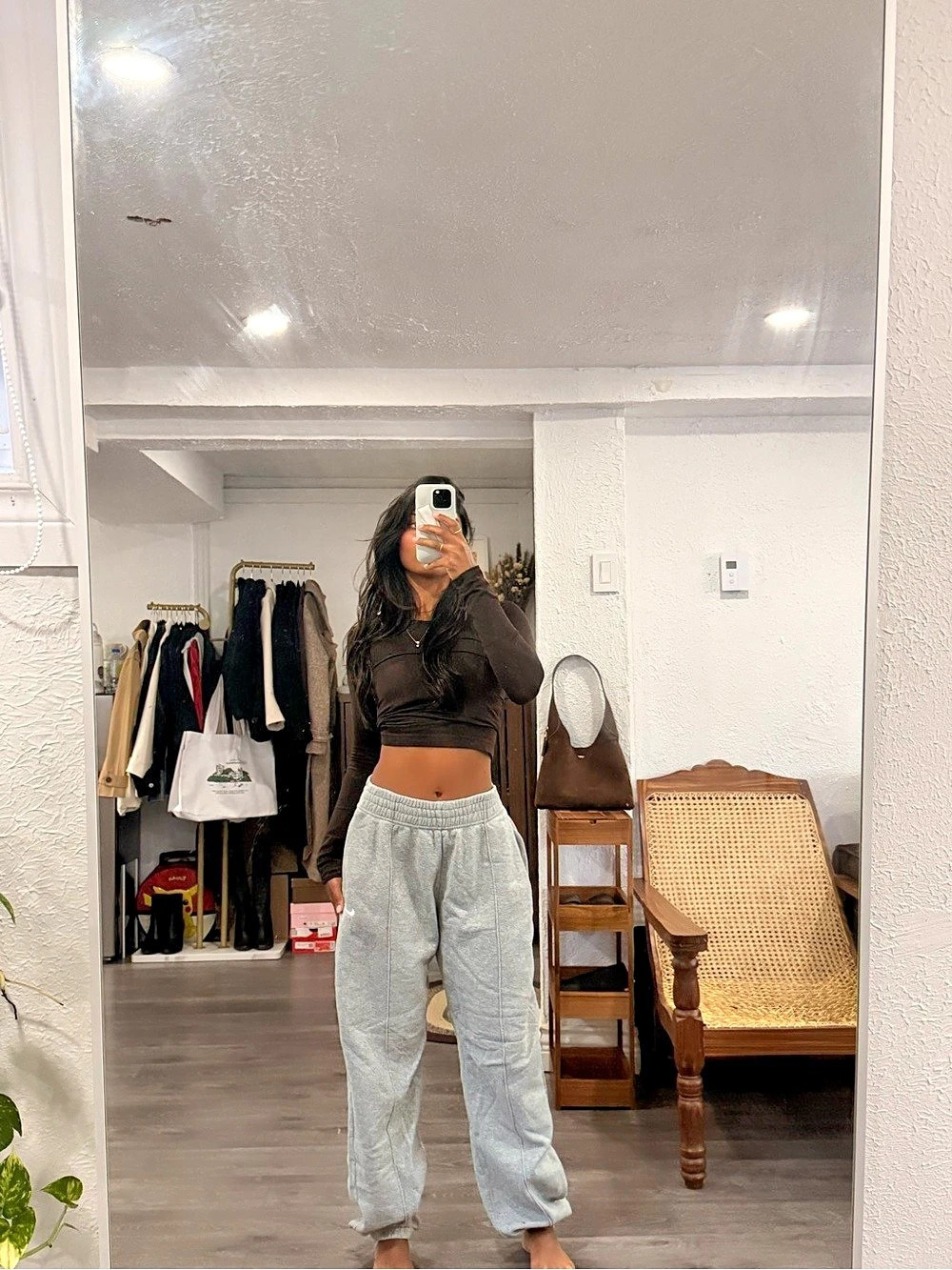 Nike Sportswear Phoenix Fleece High-Waisted Oversized Sweatpants Gray